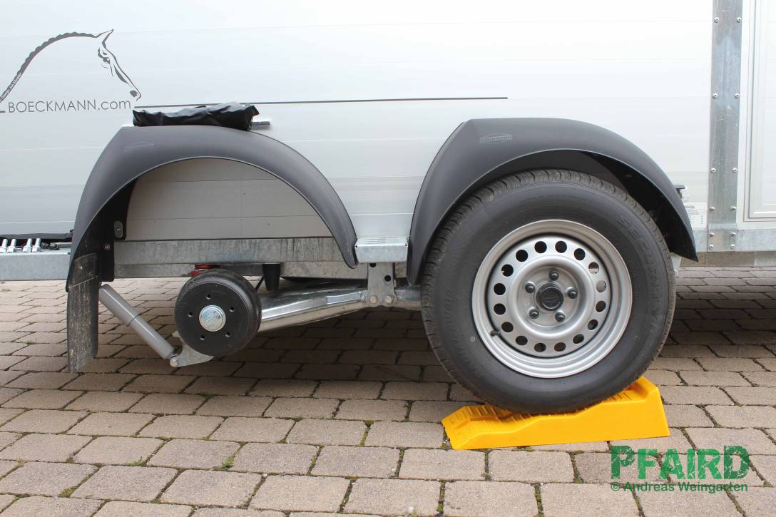 reifen-7559.jpg reifen-7559.jpg